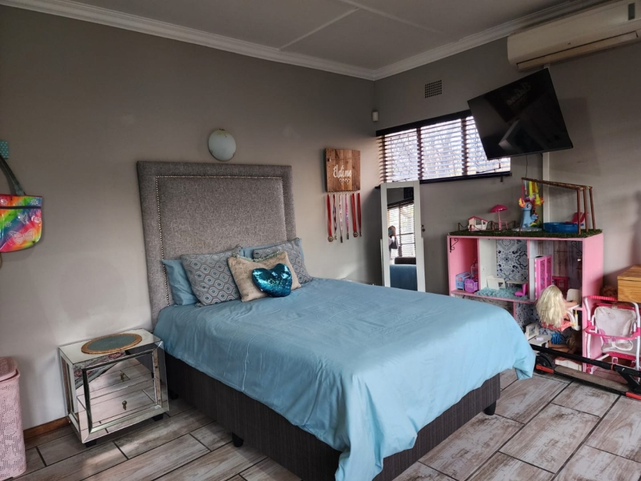 4 Bedroom Property for Sale in Christiana North West